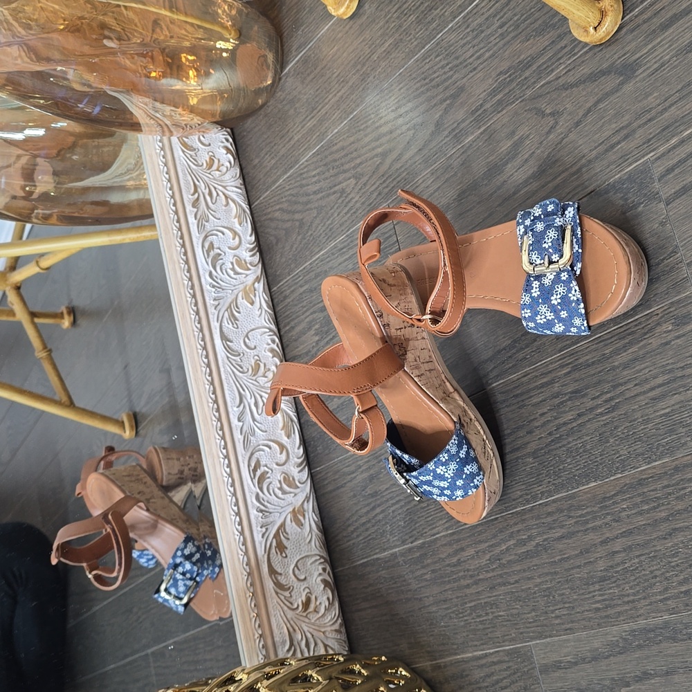 Joe fresh mini heel